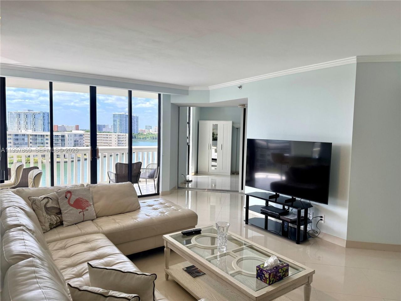 1000 Island Bl , Unit 710, Aventura, FL 33160 Photo