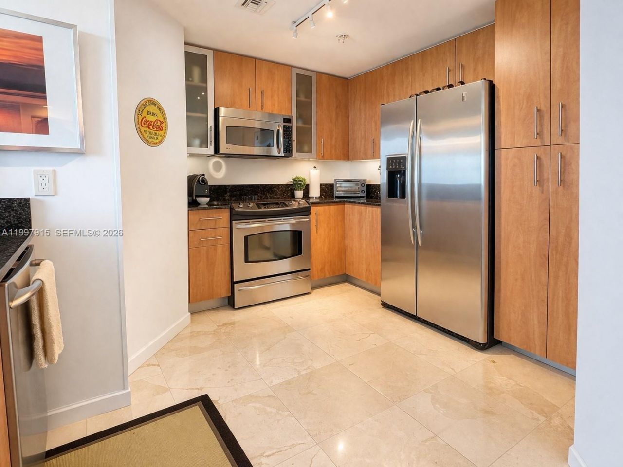 7900 Harbor Island Dr, Unit 706, North Bay Village, FL 33141 Photo