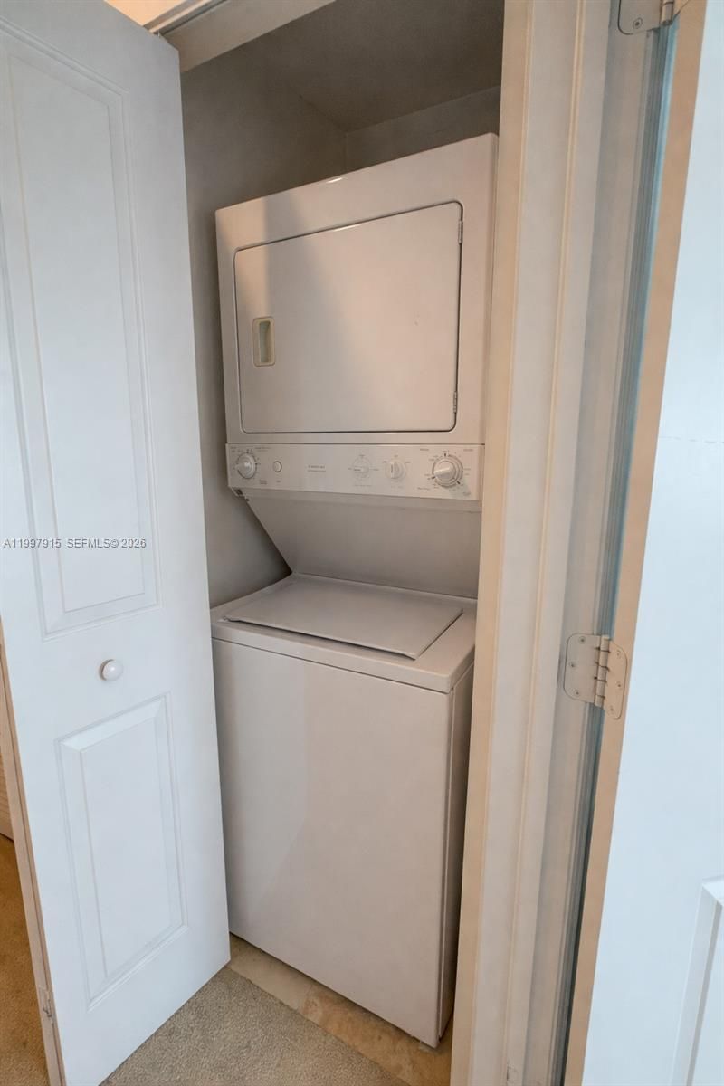 7900 Harbor Island Dr, Unit 706, North Bay Village, FL 33141 Photo