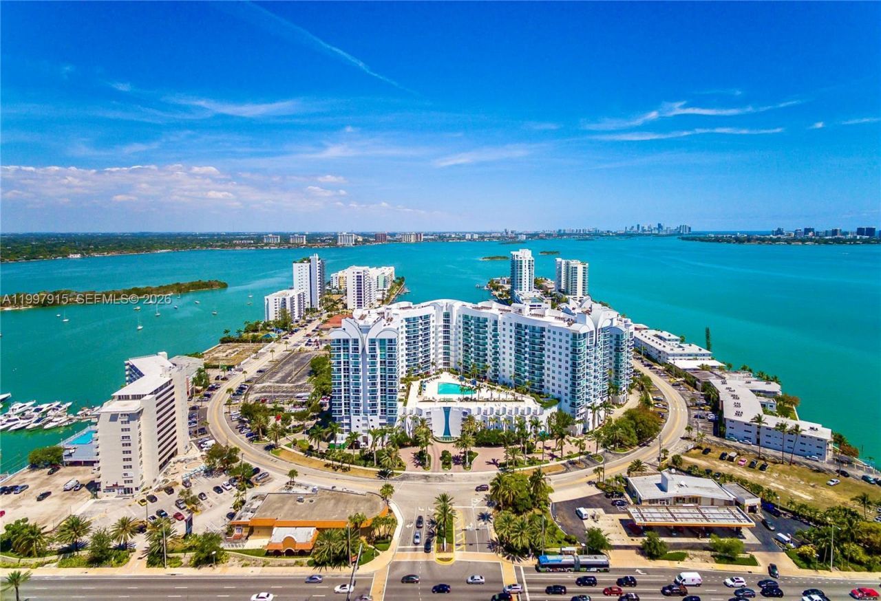 7900 Harbor Island Dr, Unit 706, North Bay Village, FL 33141 Photo