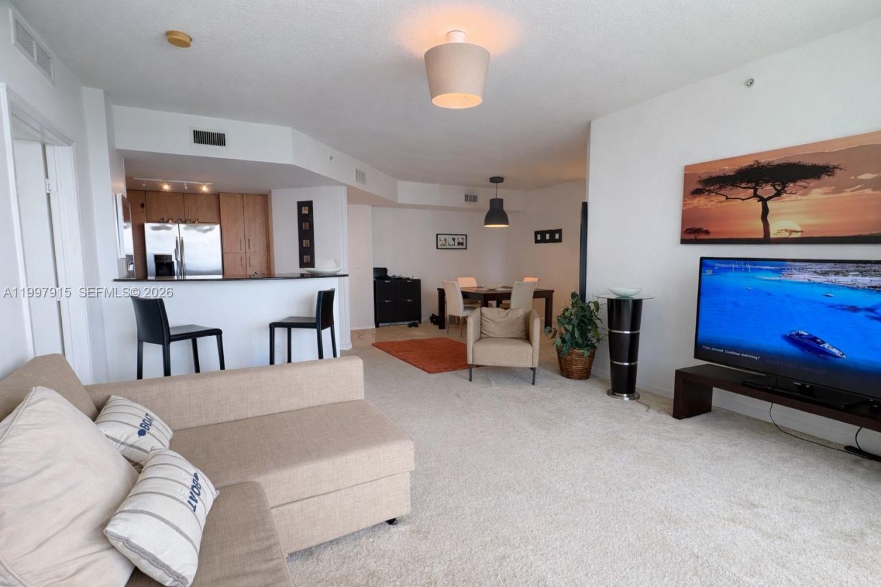 7900 Harbor Island Dr, Unit 706, North Bay Village, FL 33141 Photo