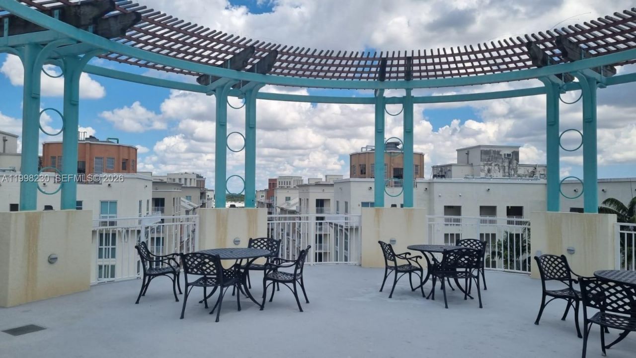 7270 SW 88th St, Unit B306, Miami, FL 33156 Photo