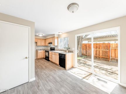 1150 Brooktree Drive, Unit APT 3, Sparks, NV 89434 Photo