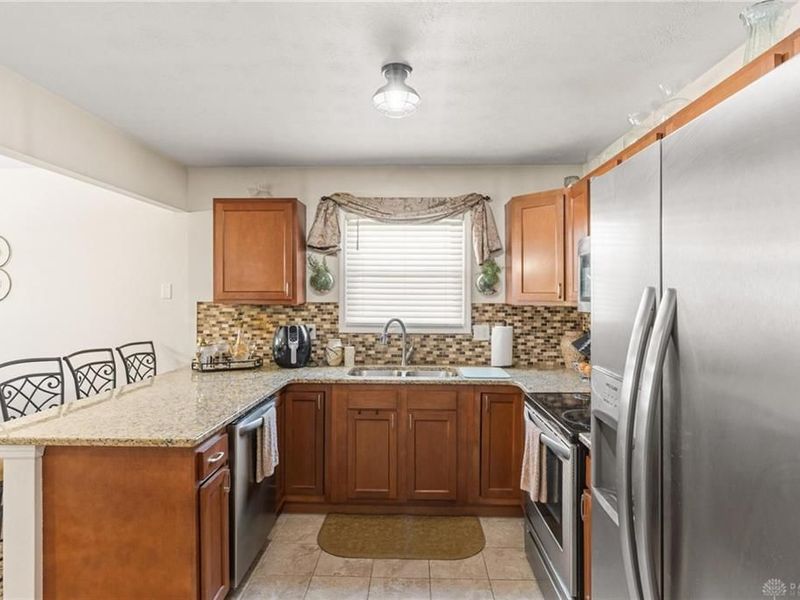 6409 Prairie Creek Court, Huber Heights, OH 45424 Photo 17