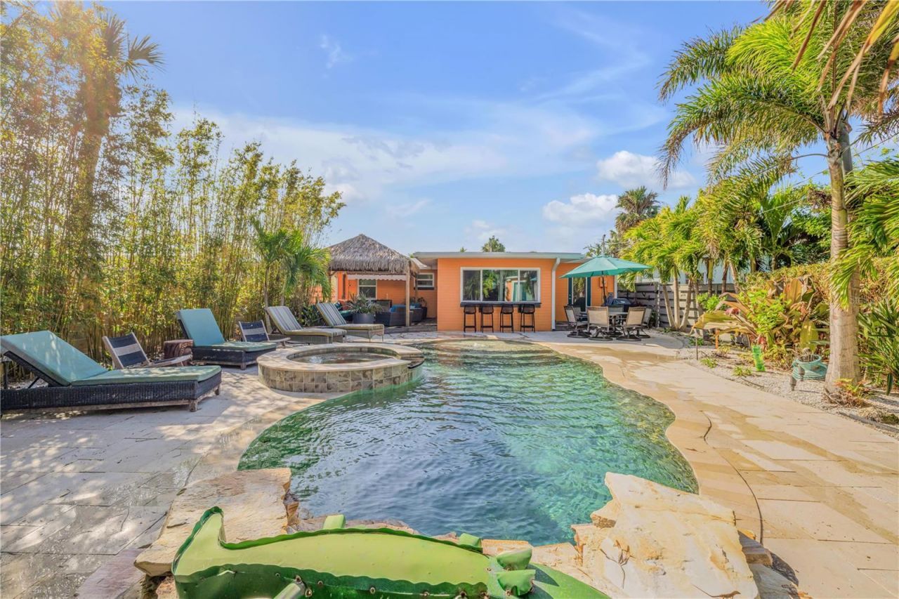 308 Normandy Avenue, New Smyrna Beach, FL 32169 Photo