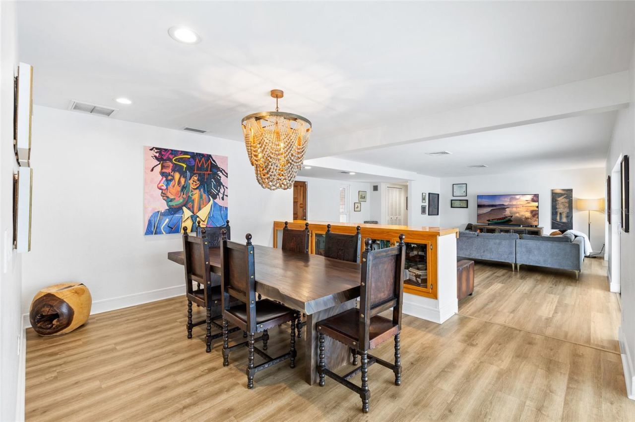 1201 87th Avenue N, Saint Petersburg, FL 33702 Photo