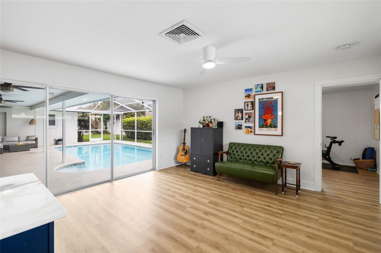 1201 87th Avenue N, Saint Petersburg, FL 33702 Photo