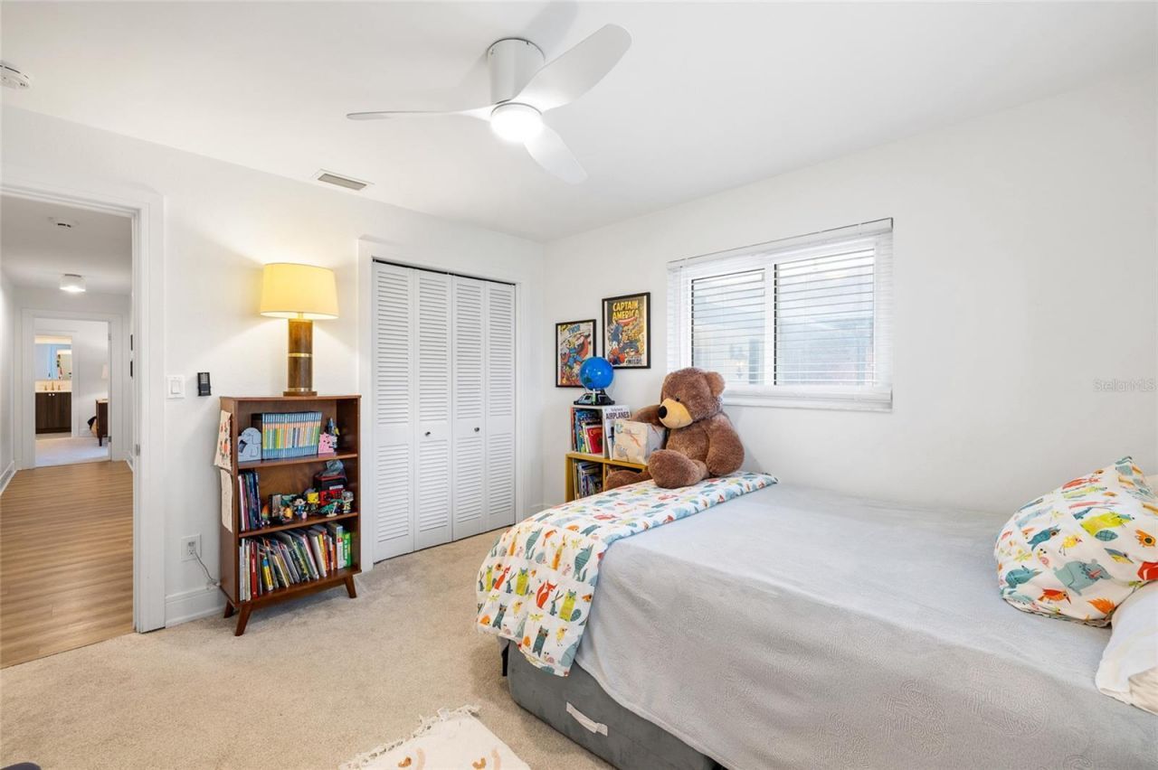 1201 87th Avenue N, Saint Petersburg, FL 33702 Photo