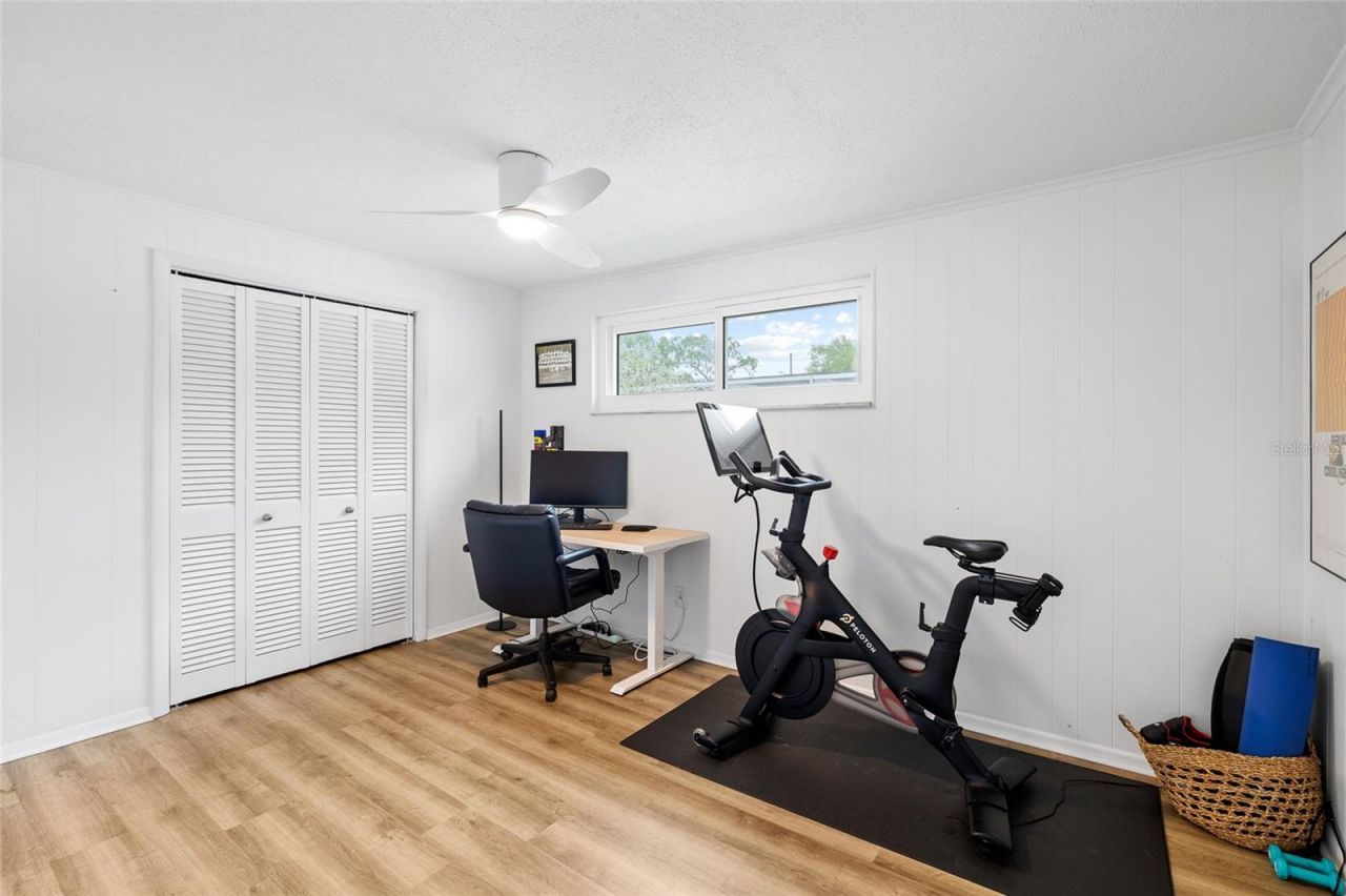 1201 87th Avenue N, Saint Petersburg, FL 33702 Photo