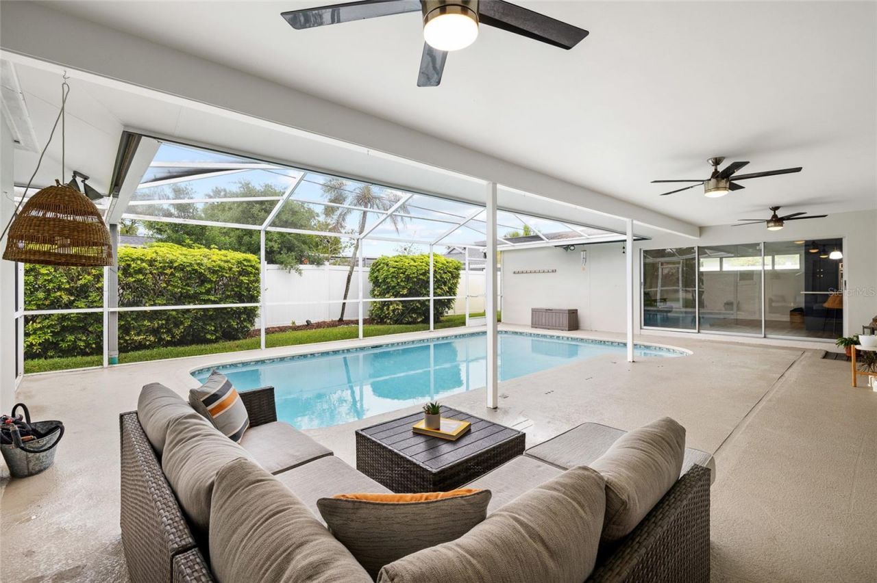 1201 87th Avenue N, Saint Petersburg, FL 33702 Photo
