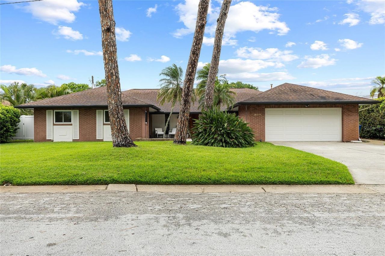1201 87th Avenue N, Saint Petersburg, FL 33702 Photo
