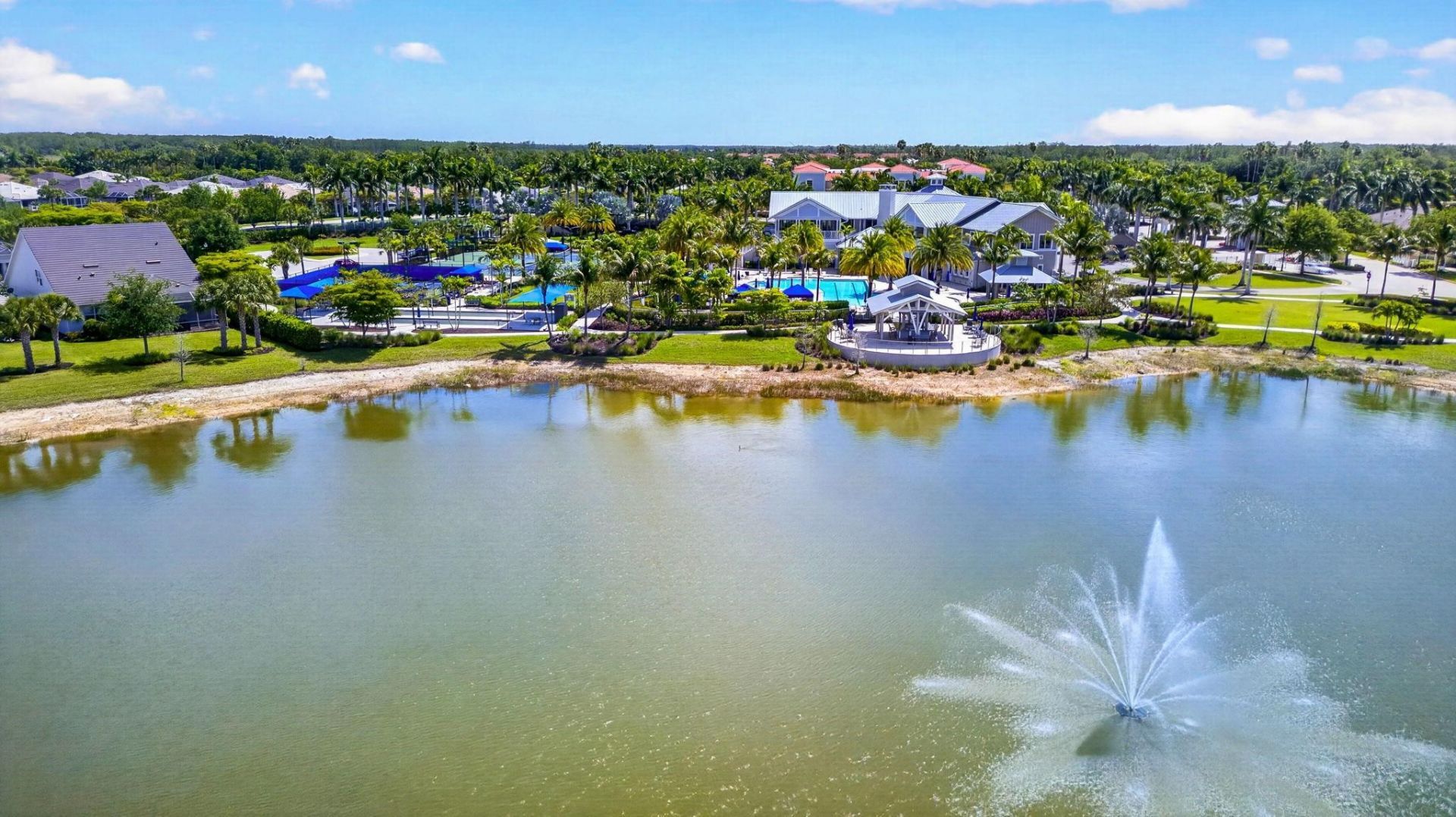 10582 Jackson Square Dr, Estero, FL 33928 Photo