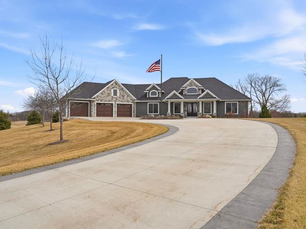 13781 Pribyl Pond Lane, Shakopee, MN 55379