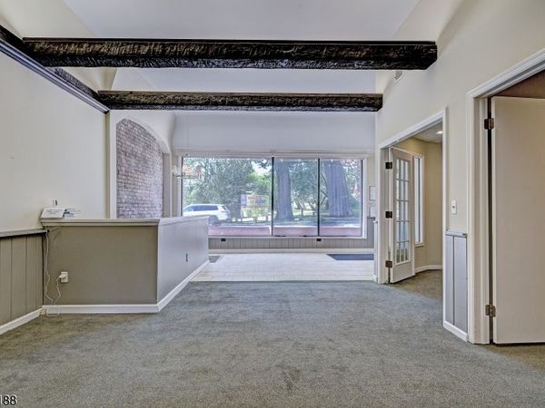 538 Bloomfield Ave, Verona, NJ 07044