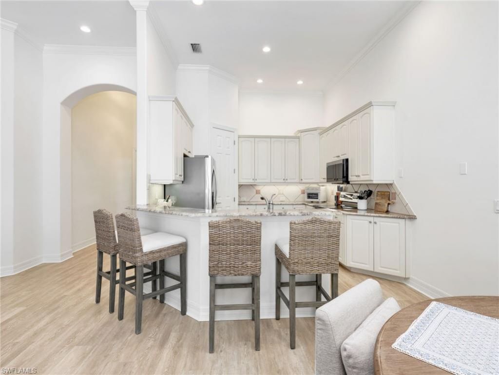 4232 Kensington High St , Naples, FL 34105 Photo