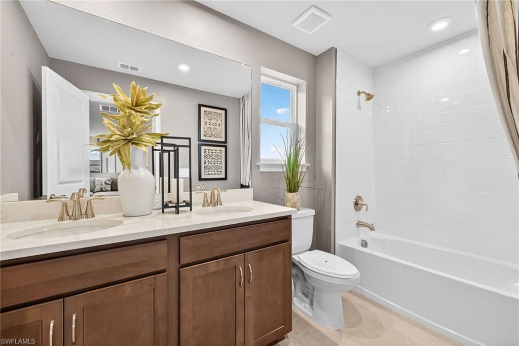 1541 Panoramic Vista Ave, Naples, FL 34114 Photo