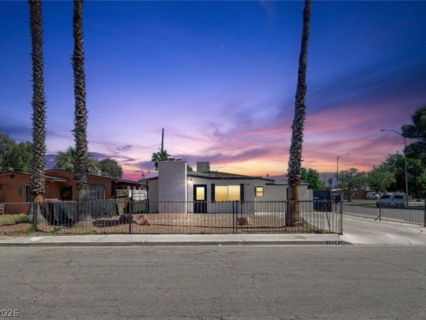 2624 Salt Lake Street, North Las Vegas, NV 89030