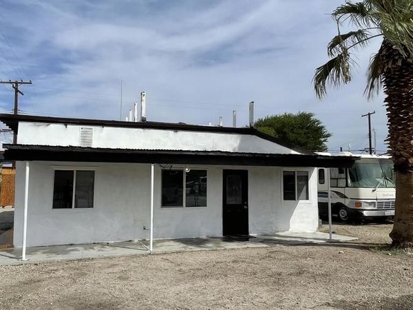 3428 Thermal Place, Thermal, CA 92274