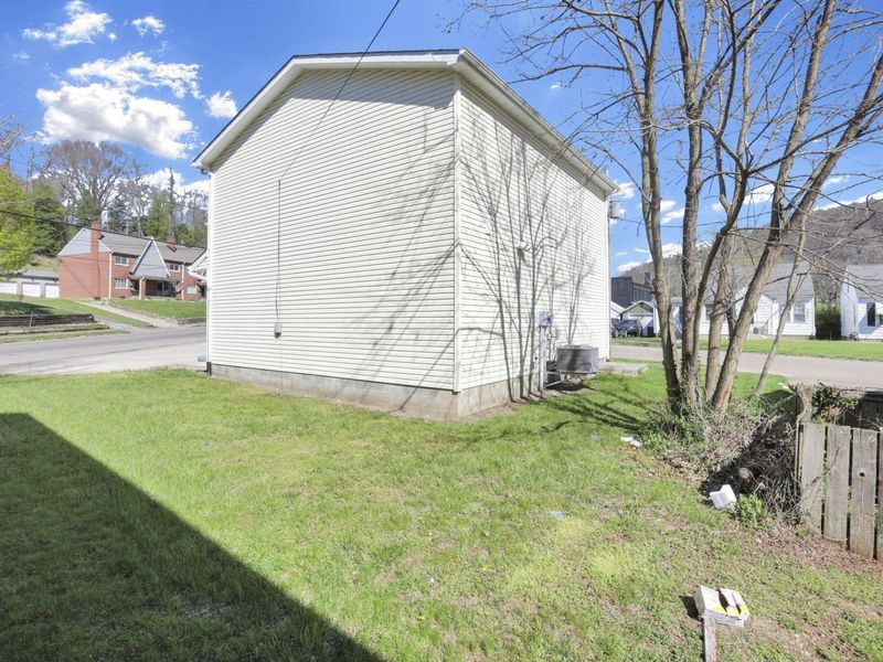 1212 N Columbus Street, Lancaster, OH 43130 Photo 10