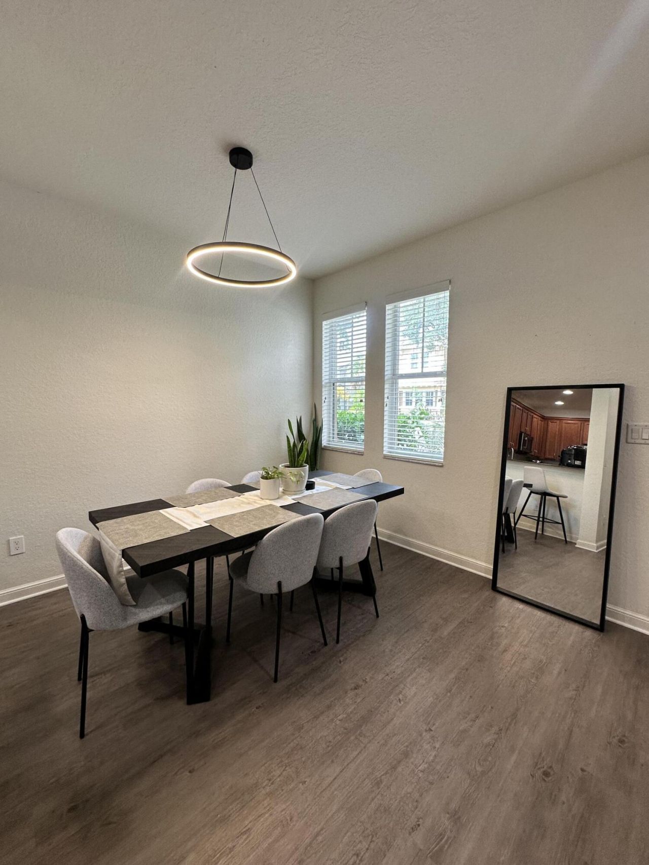 661 Corte Madera Lane, Unit 4, West Palm Beach, FL 33401 Photo