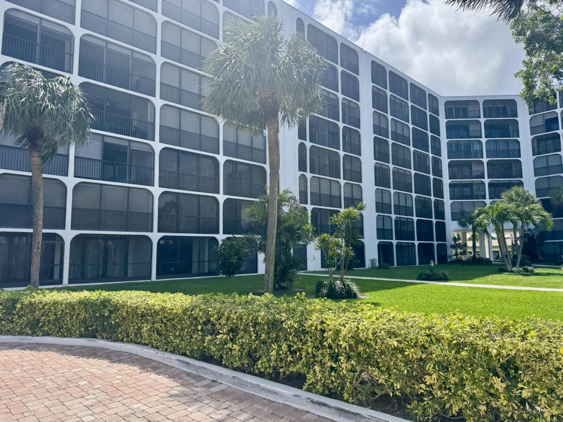 1629 Riverview Road, Unit 221, Deerfield Beach, FL 33441 Photo