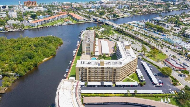 1629 Riverview Road, Unit 221, Deerfield Beach, FL 33441 Photo