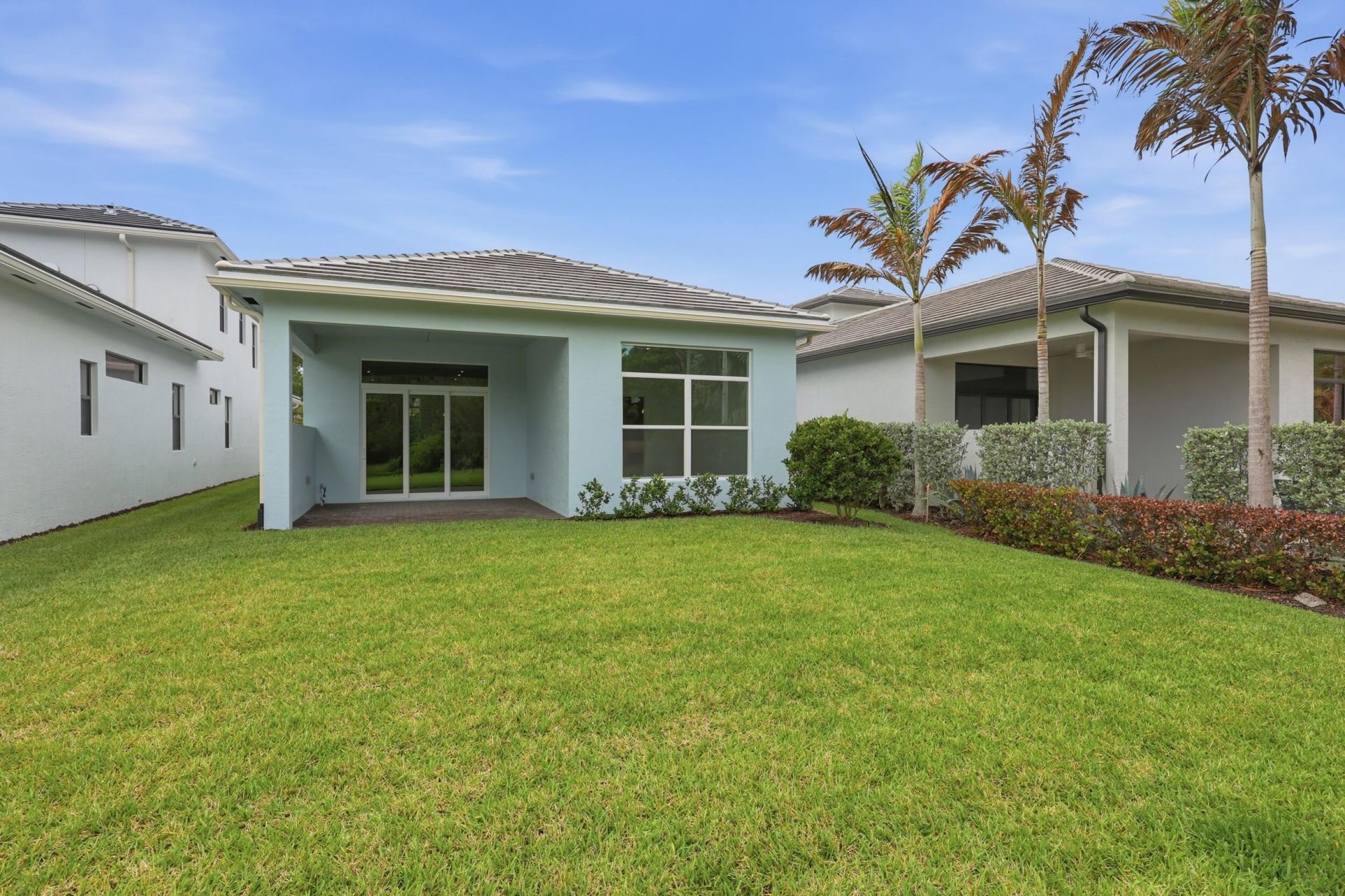 140 SE Via Tirso, Port Saint Lucie, FL 34952 Photo