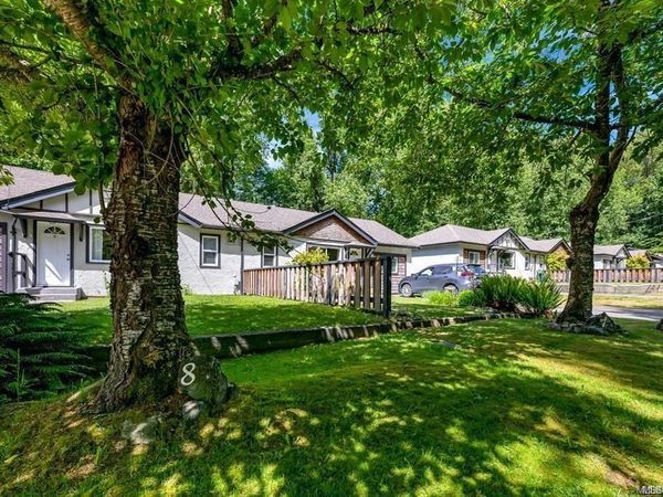 8033 Greendale Rd, Lake Cowichan, BC V0R 2G0