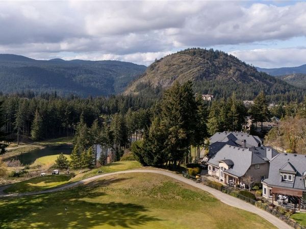 2220 Island Falls Pl, Langford, BC V9B 6V3