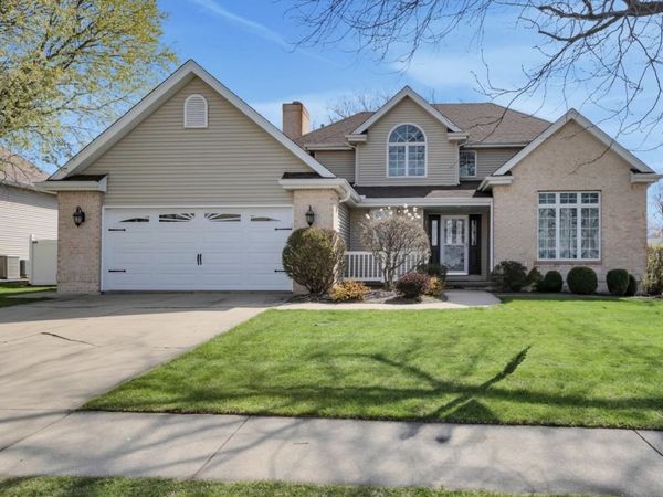 586 Jeremy Drive , Bourbonnais, IL 60914