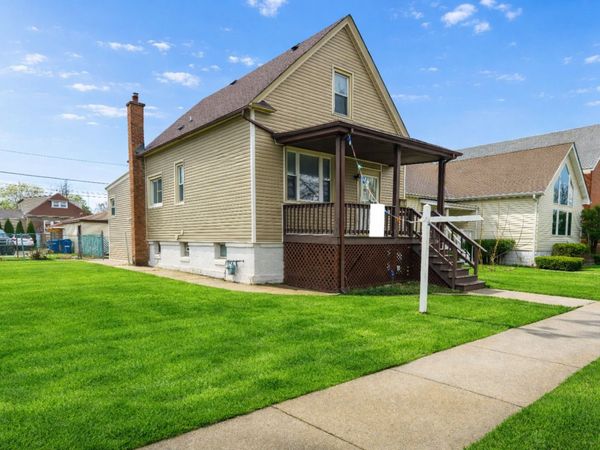 30 Washington Avenue , La Grange, IL 60525