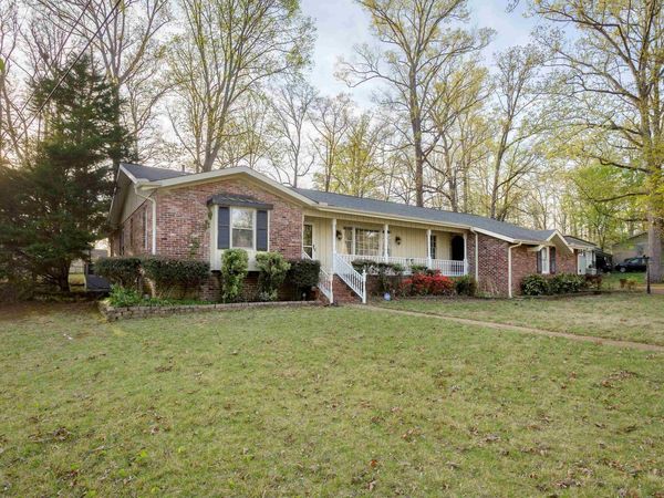217 Stovall Dr, Florence, AL