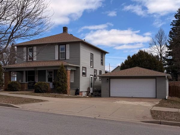 827 N 2ND AVENUE, Wausau, WI 54401
