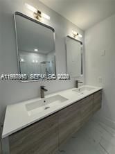 427 SW 169th Ter , Weston, FL 33326 Photo