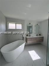 427 SW 169th Ter , Weston, FL 33326 Photo