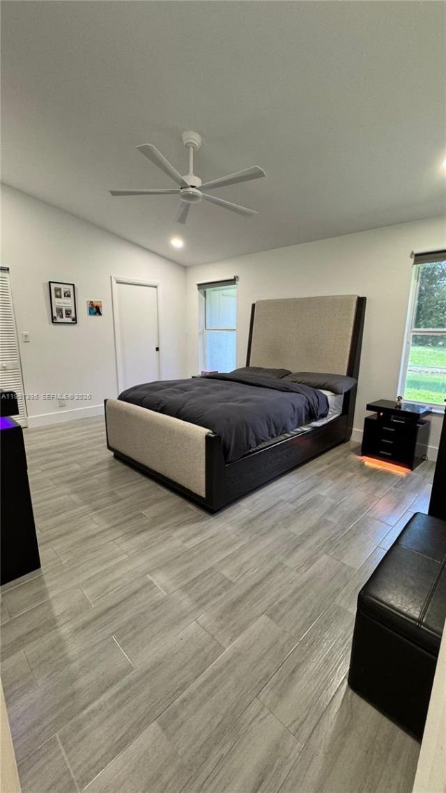 427 SW 169th Ter , Weston, FL 33326 Photo