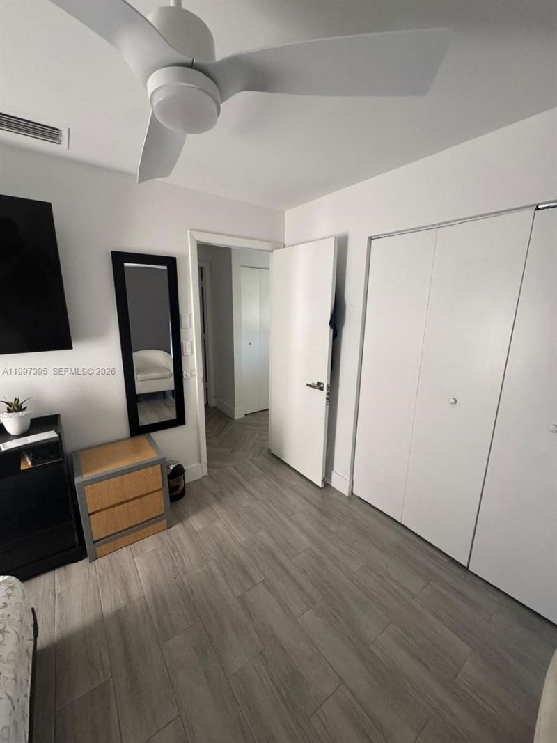 427 SW 169th Ter , Weston, FL 33326 Photo