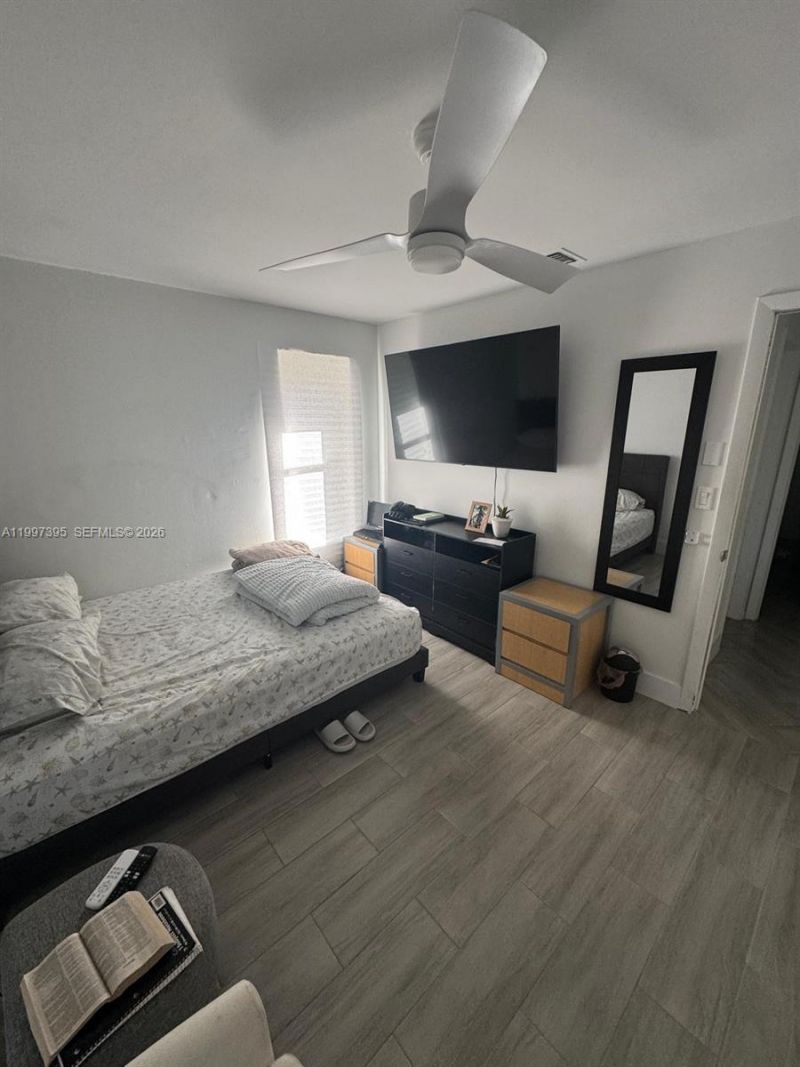 427 SW 169th Ter , Weston, FL 33326 Photo