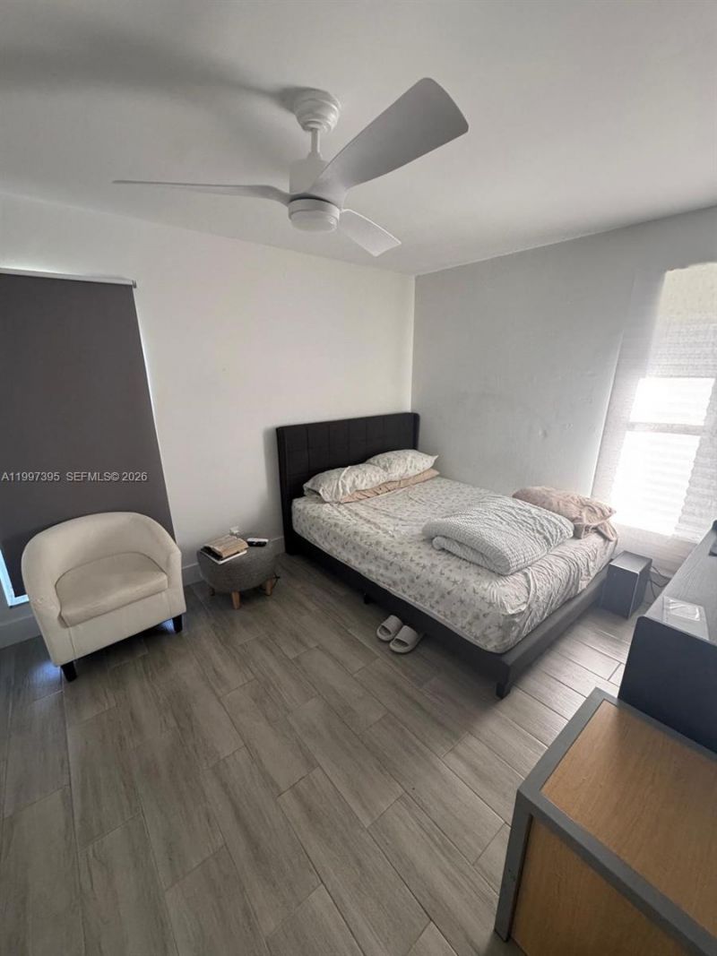 427 SW 169th Ter , Weston, FL 33326 Photo