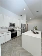 427 SW 169th Ter , Weston, FL 33326 Photo