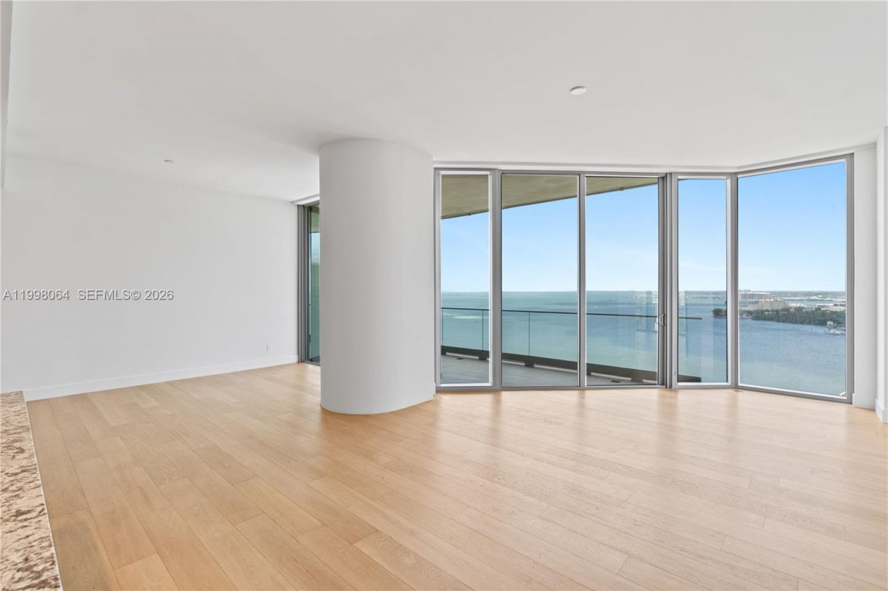 175 SE 25 Rd, Unit 2003, Miami, FL 33129 Photo