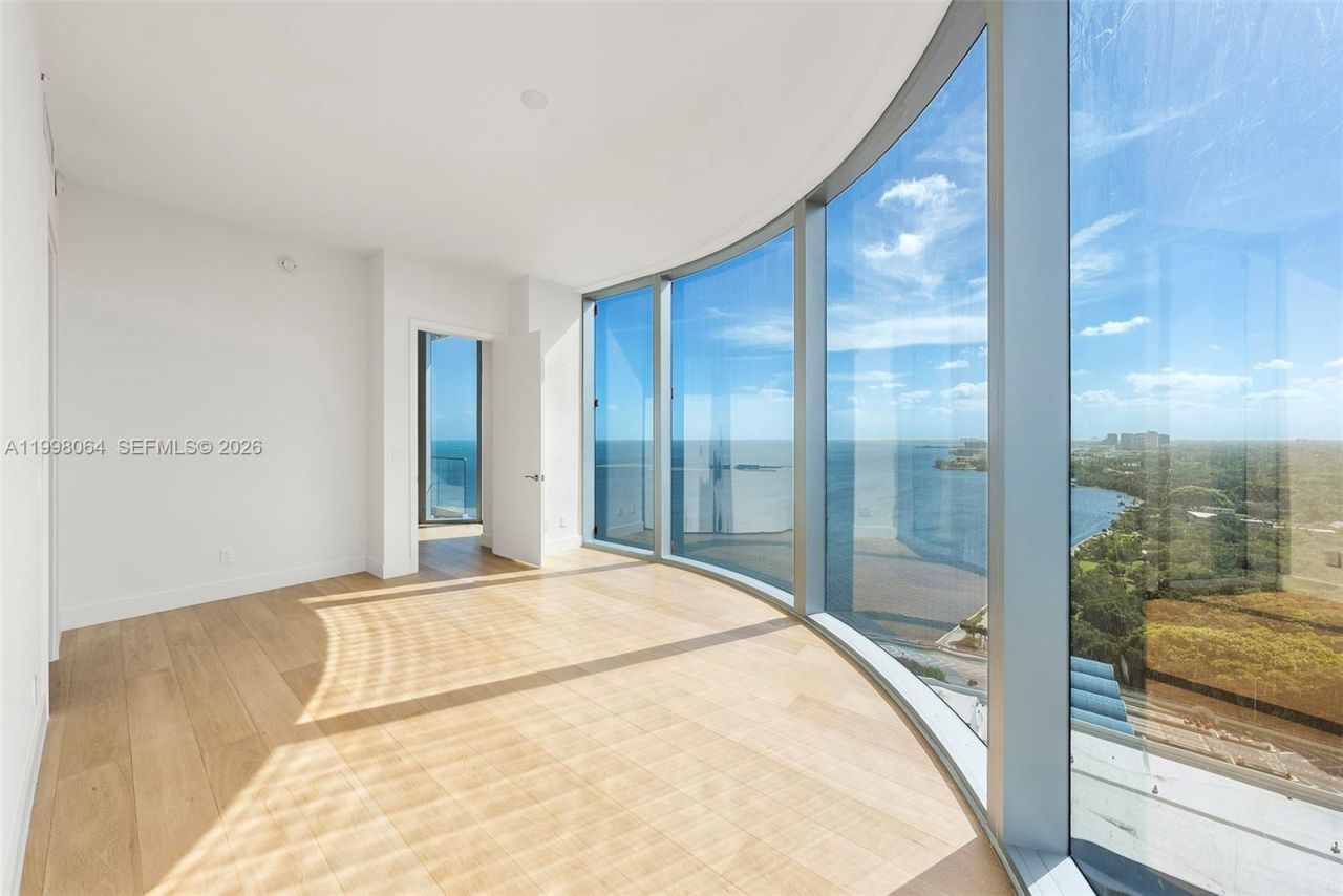 175 SE 25 Rd, Unit 2003, Miami, FL 33129 Photo