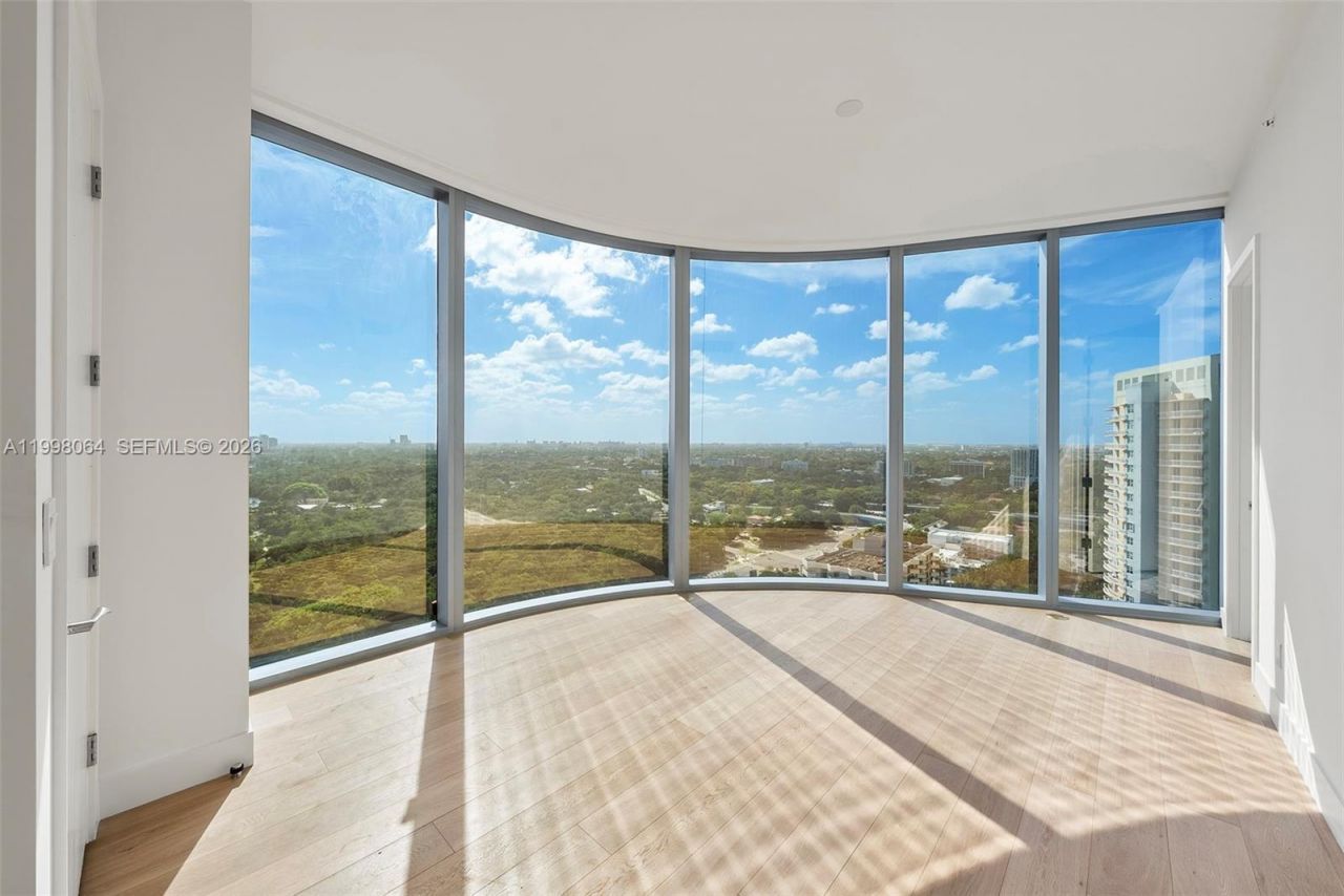 175 SE 25 Rd, Unit 2003, Miami, FL 33129 Photo