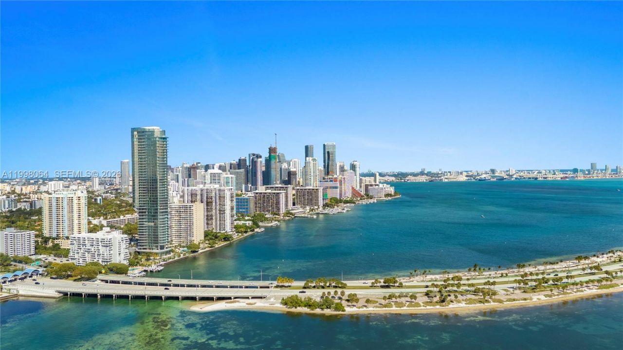175 SE 25 Rd, Unit 2003, Miami, FL 33129 Photo