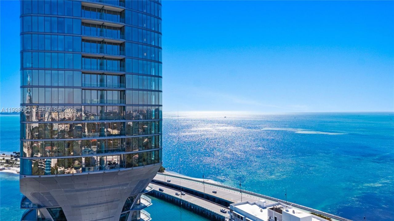 175 SE 25 Rd, Unit 2003, Miami, FL 33129 Photo