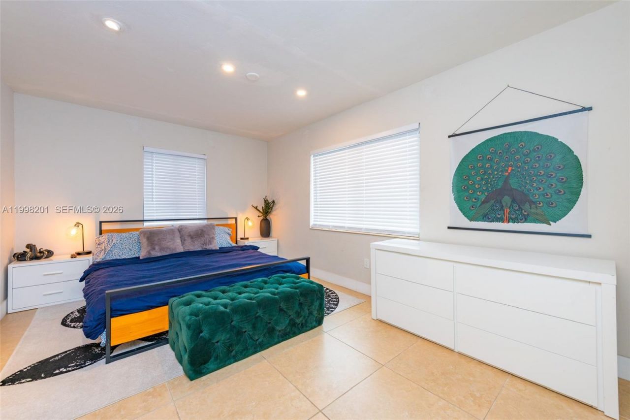 2925 NW 11th Ave , Unit Front, Miami, FL 33127 Photo