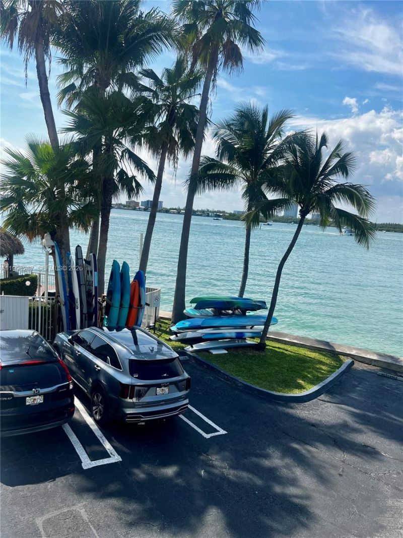 10350 W Bay Harbor Dr, Unit 3M, Bay Harbor Islands, FL 33154 Photo