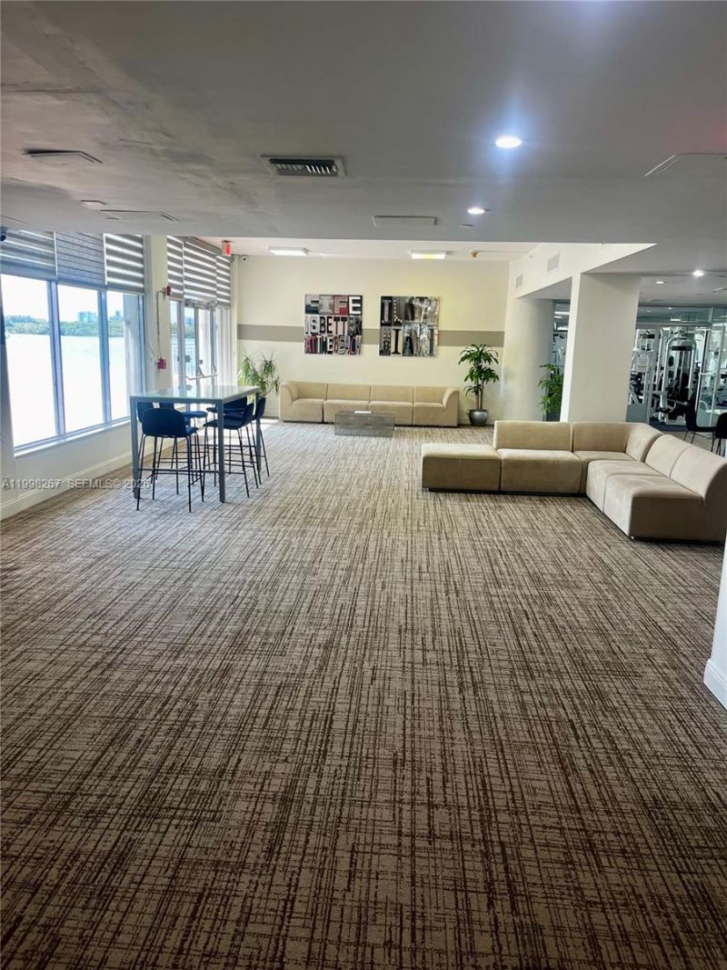 10350 W Bay Harbor Dr, Unit 3M, Bay Harbor Islands, FL 33154 Photo
