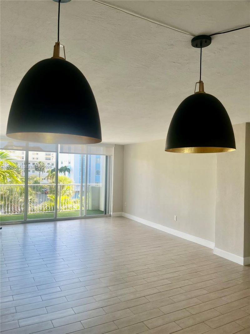 10350 W Bay Harbor Dr, Unit 3M, Bay Harbor Islands, FL 33154 Photo