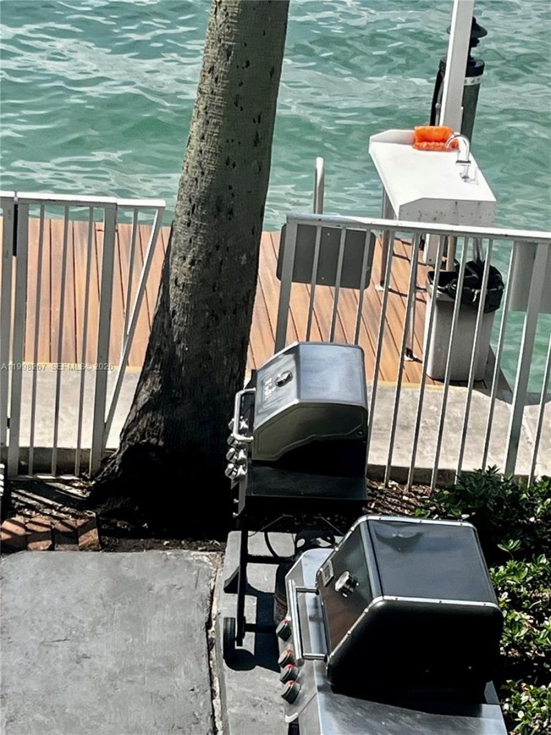10350 W Bay Harbor Dr, Unit 3M, Bay Harbor Islands, FL 33154 Photo